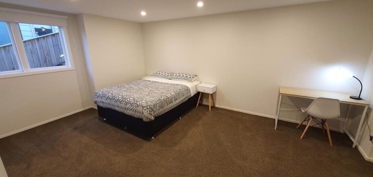 Whitby Sea View Apartment โพริรัว ภายนอก รูปภาพ